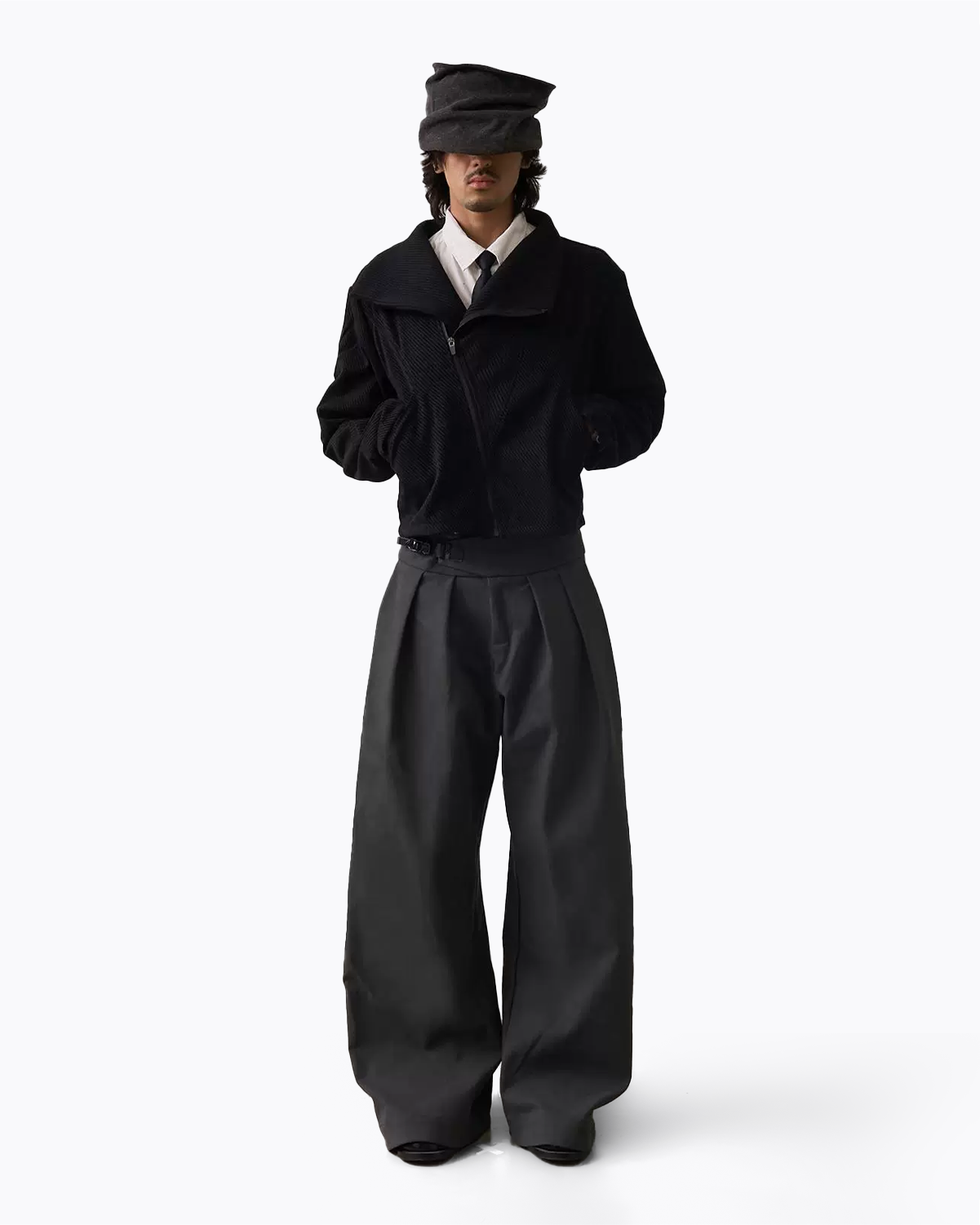 The Buckled Wide Trousers